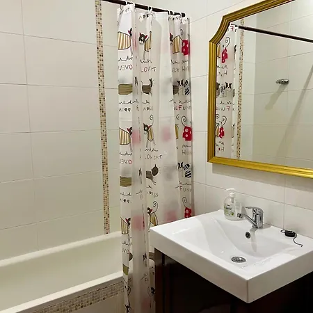 Centrally Located Lägenhet