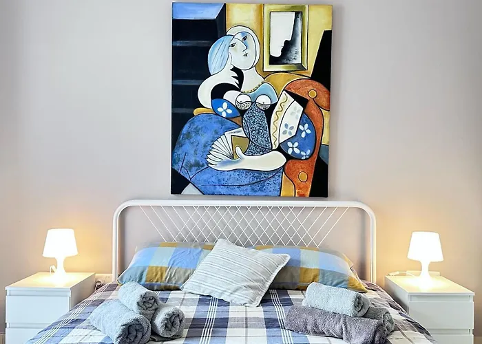 Centrally Located Apartamento *