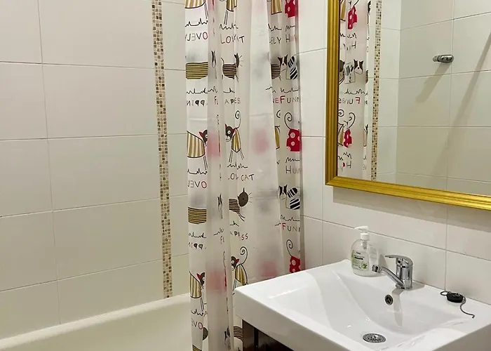 Centrally Located Apartamento