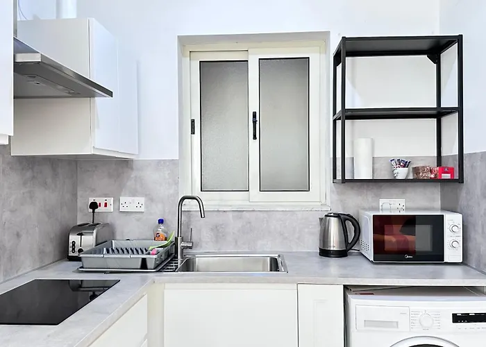 Centrally Located Apartamento